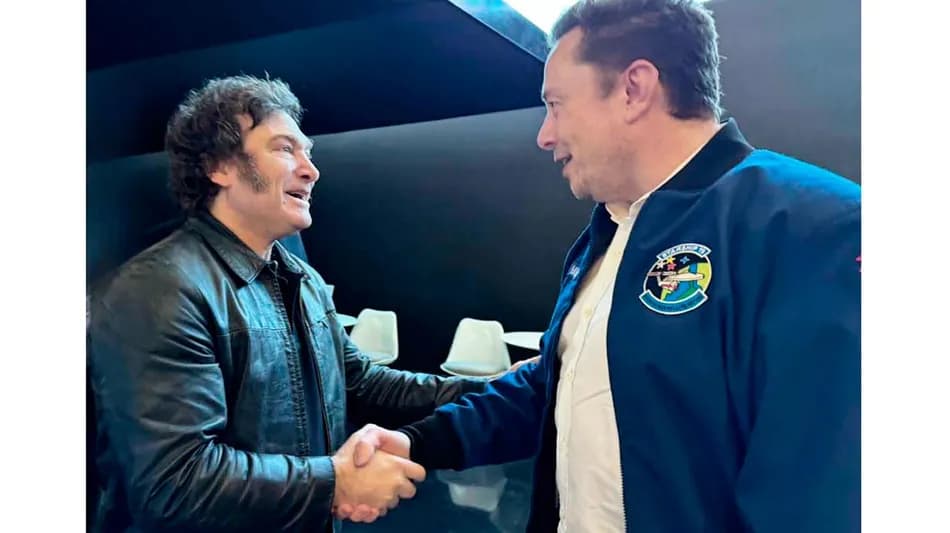 El negocio disfrazado de “donación” por US$ 22 M que Milei le saca a Arsat para entregárselo a Musk