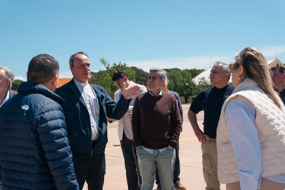 Quinteros mete a la Policía en el tránsito y la oposición habla de “intervención” en clave 2027