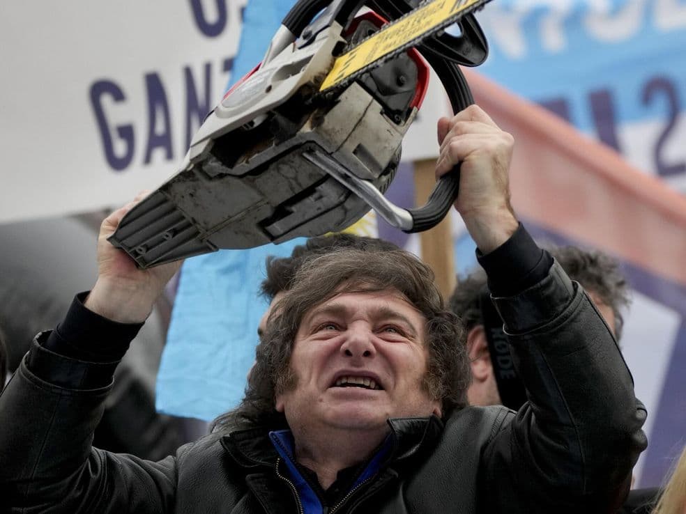 Encuesta: un 71% cree que Javier Milei "está destruyendo al Estado desde adentro"