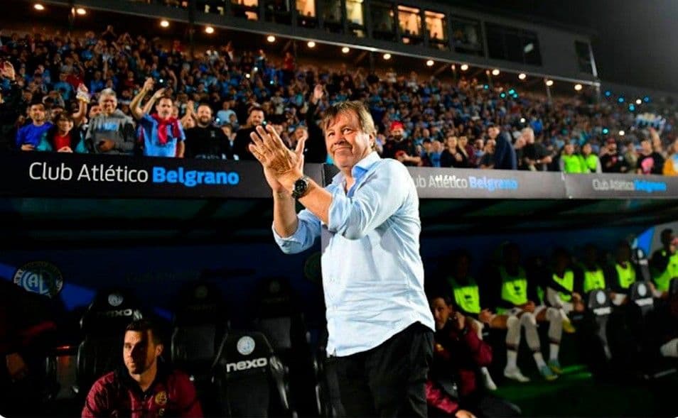 Ricardo Zielinski, el técnico que no actúa de héroe