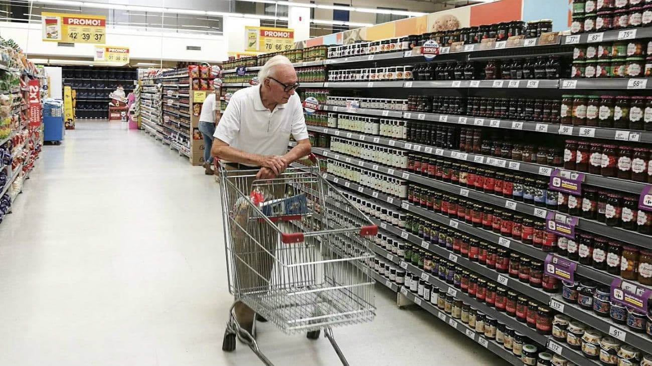 Hay que bajar los precios de los alimentos y garantizar que cada argentino tenga comida