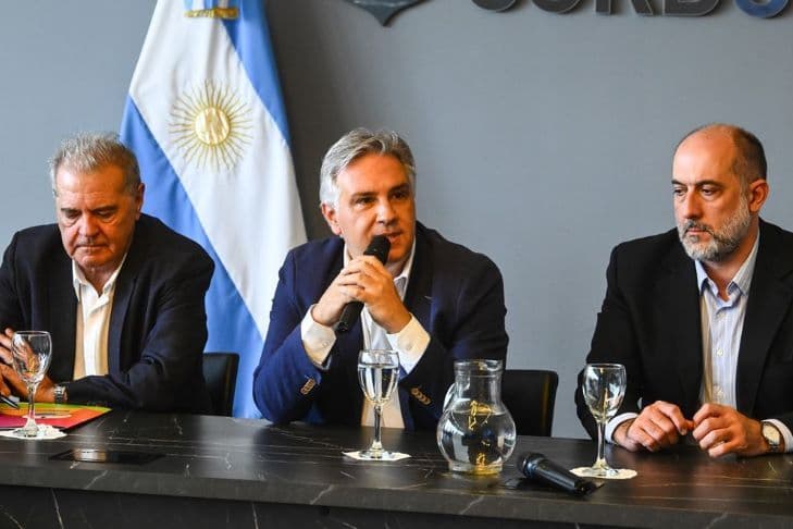 Tras la reforma laboral, Llaryora apuesta a la gestión y minimiza movimientos de la oposición