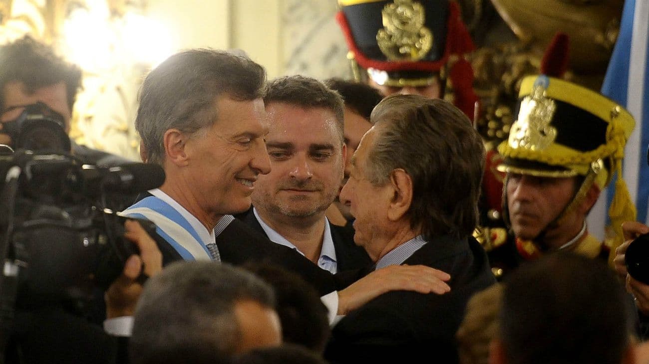 Mauricio, Franco y el espejo del país sudamericano