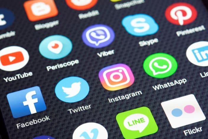 Facebook, Instagram, WhatsApp, Twitter y Google se unen contra las fake news
