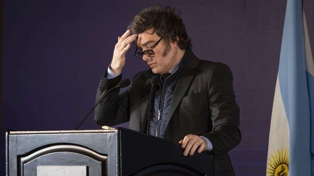 La encuesta que preocupa a Javier Milei: empezó a caer la confianza de sus propios votantes