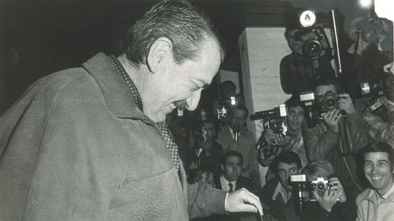 Cómo se construyó el "Alfonsinazo" que abrió la puerta a la vuelta democrática