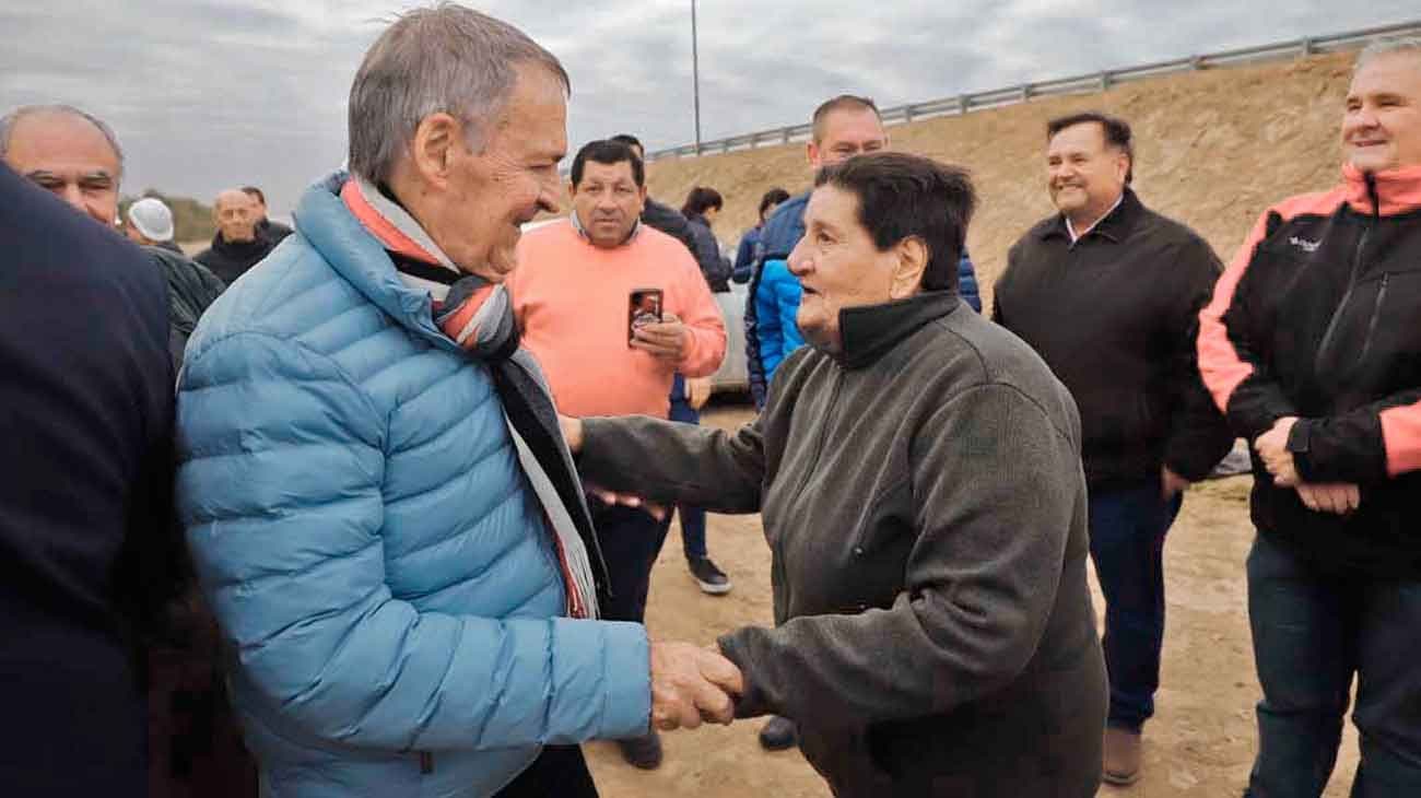 Política Karadagian