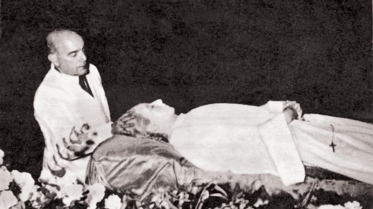"Secreto de confesión": cómo y por qué la Iglesia escondió el cuerpo de Evita durante 14 años