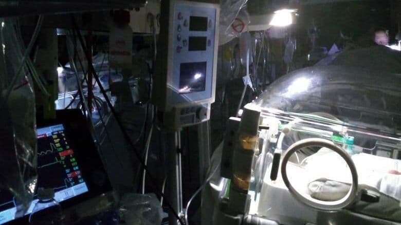 Apagón en el Hospital San Martín: tuvieron que asistir a pacientes con celulares