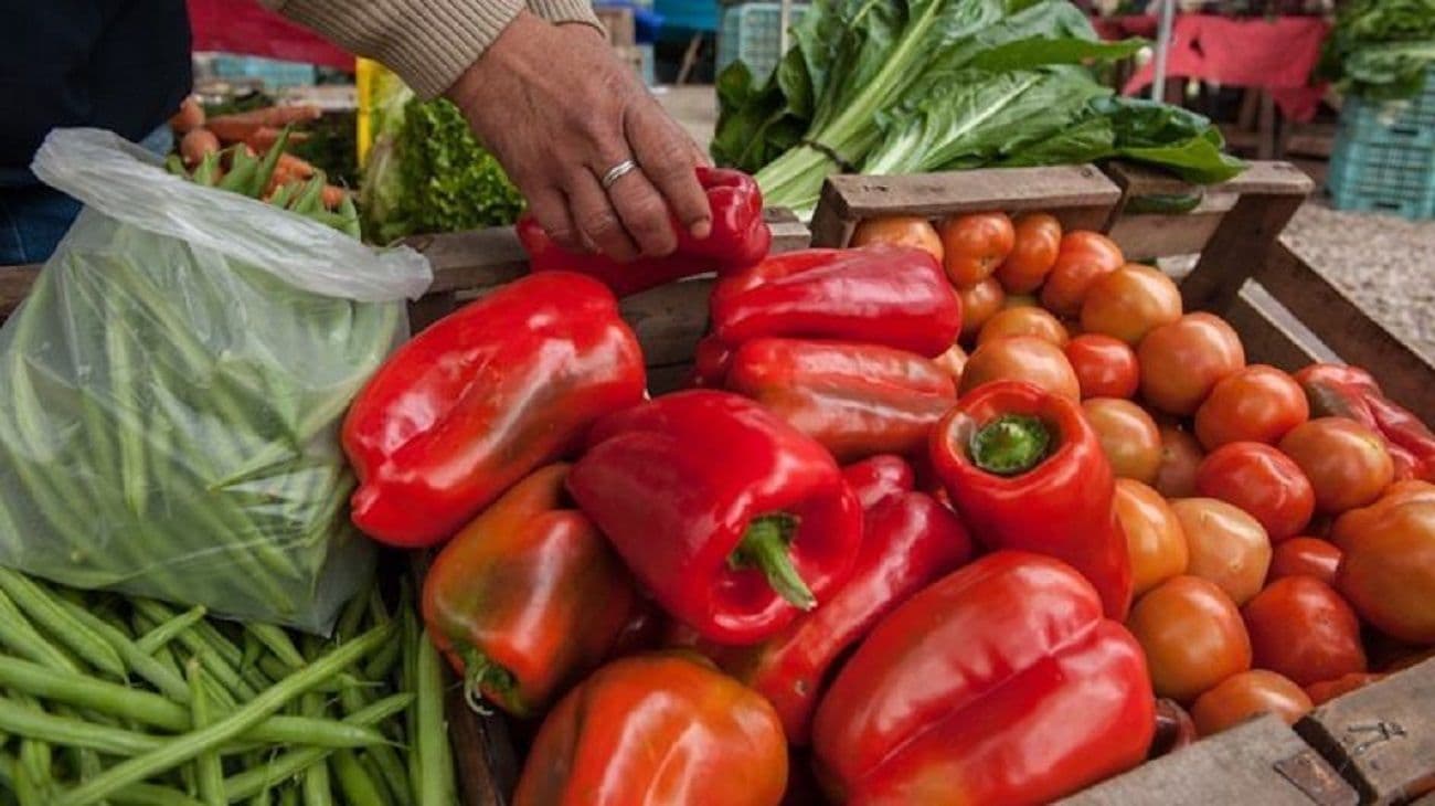 Afirman que varias verduras registraron aumentos de "hasta un 100% en dos días"