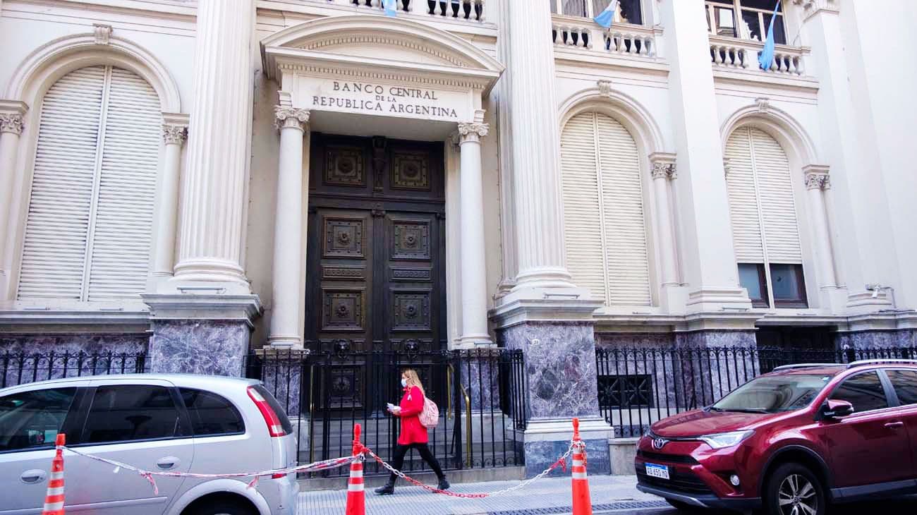 En busca de apoyo