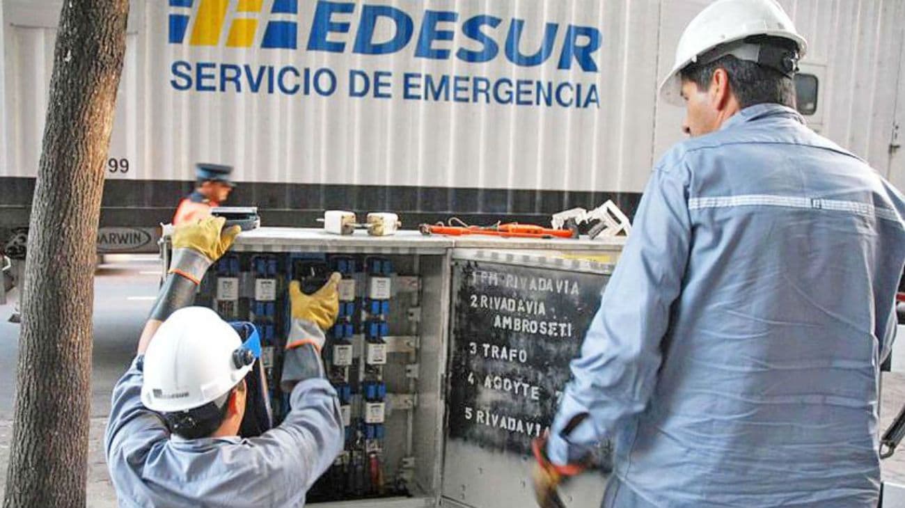El atraso tarifario de servicios eléctricos es de al menos un 60%